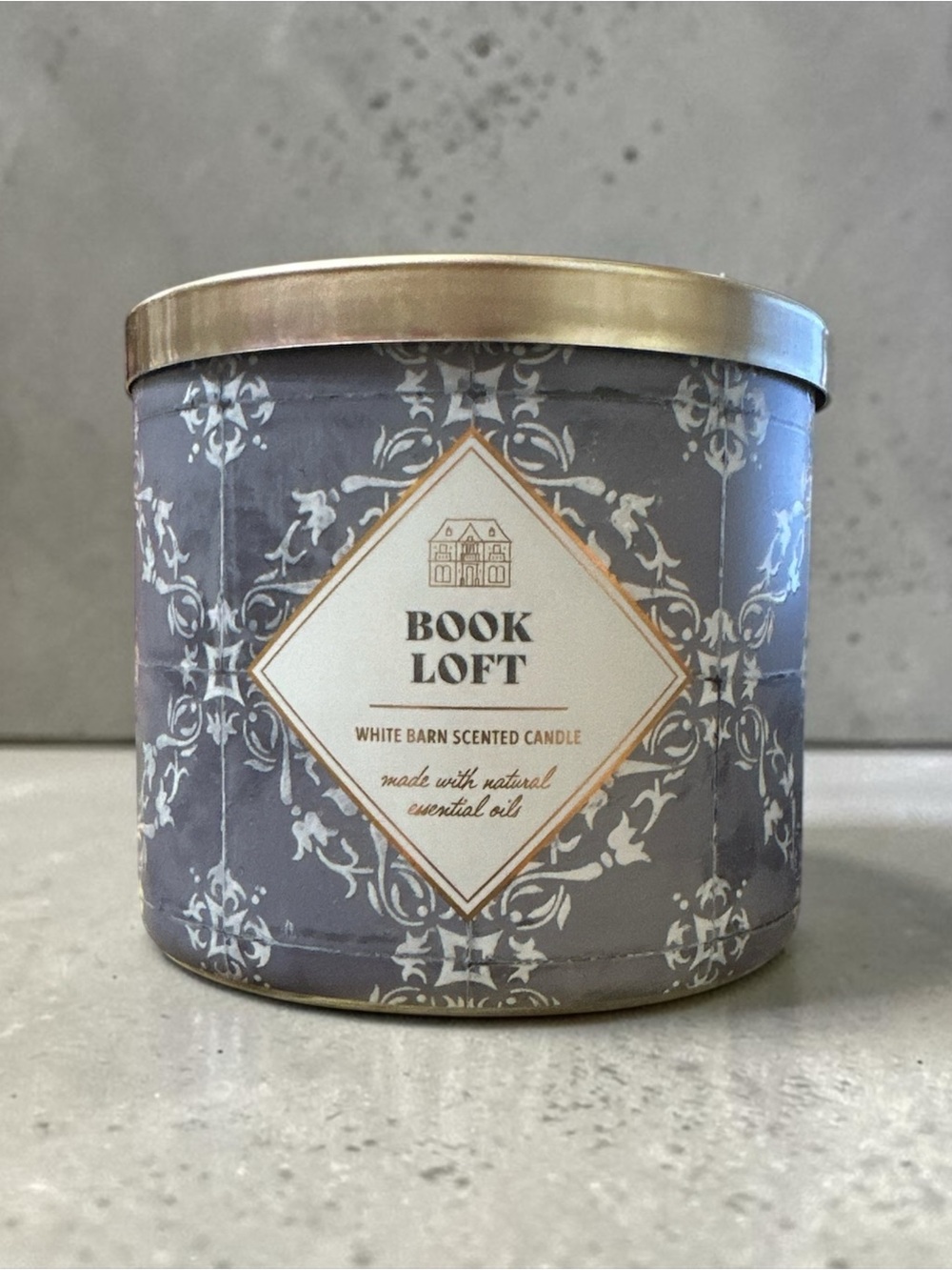 White Barn Book Loft Candle - Gray & Gold Tin